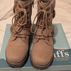 Cliffs by White Mountain Shoes